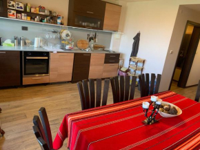 7 apartments in Alexander complex